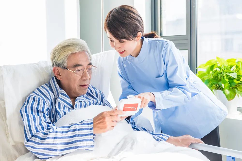 专访|“金牌护士”创始人李峻：发力老年医护康养全场景服务 打通专业护理服务到家庭的“最后一米”